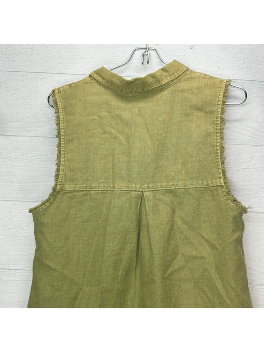 Free People Linen Blend Sleeveless Button Front Shirt Olive Green Frayed Edges - Picture 7 of 11
